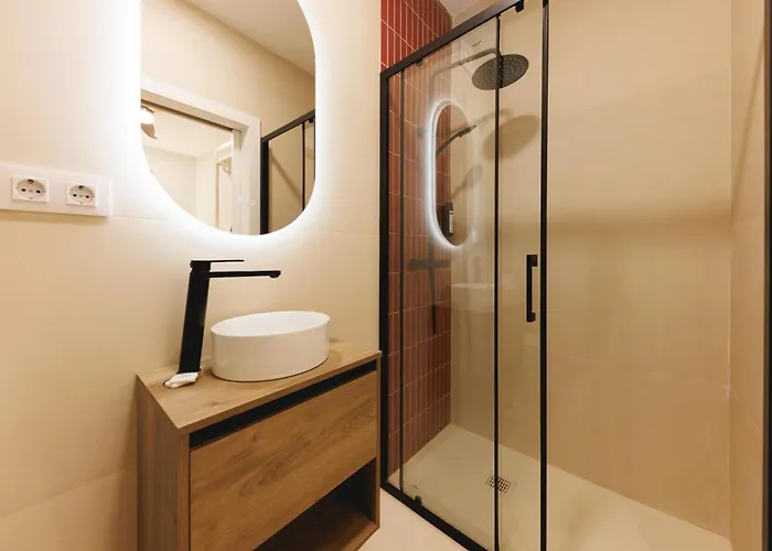 Bravissimo Sant Josep, Cosy Girona